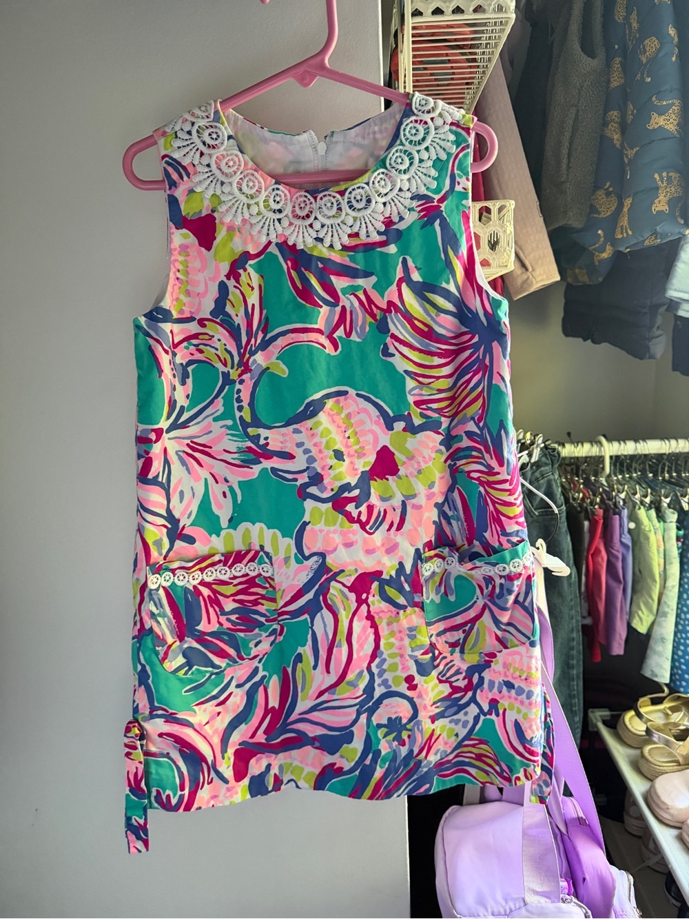 LILLY PULITZER Colorful Tropical Print Sleeveless Shift Dress with Crochet Neck